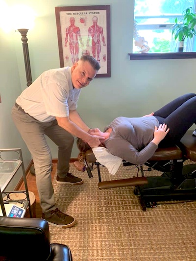 Dr Pinelli 01-400 Dr. Desmond Pinelli, DC